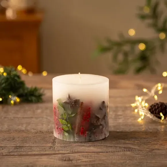Winter Berries Inclusion Candle - White