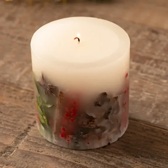 Winter Berries Inclusion Candle - White