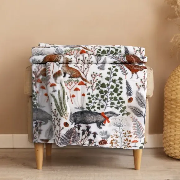 Woodland Printed Fleece Throw - Multicolor