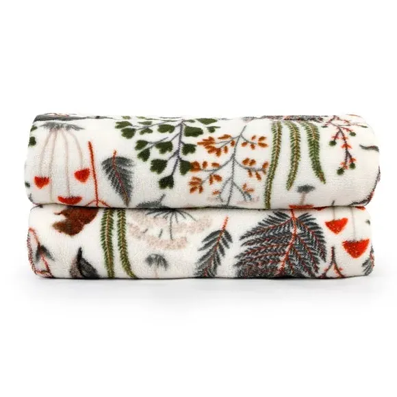 Woodland Printed Fleece Throw - Multicolor