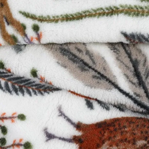 Woodland Printed Fleece Throw - Multicolor