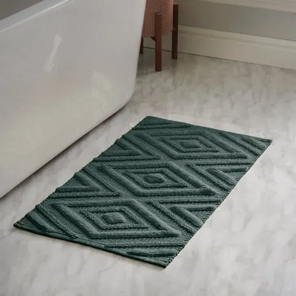Woven Bath Mat with Tufted Detail - Green, Cotton