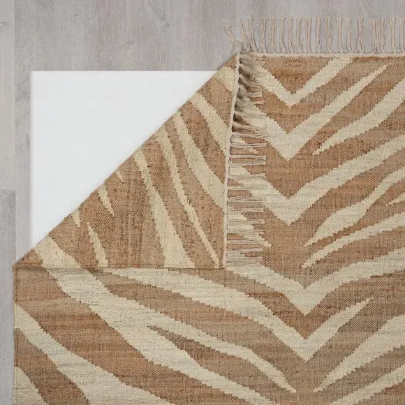 Zebra Patterned Flatweave Rug - Natural, Jute