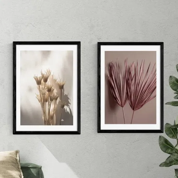 Set of 2 Framed Prints - Botanical Design