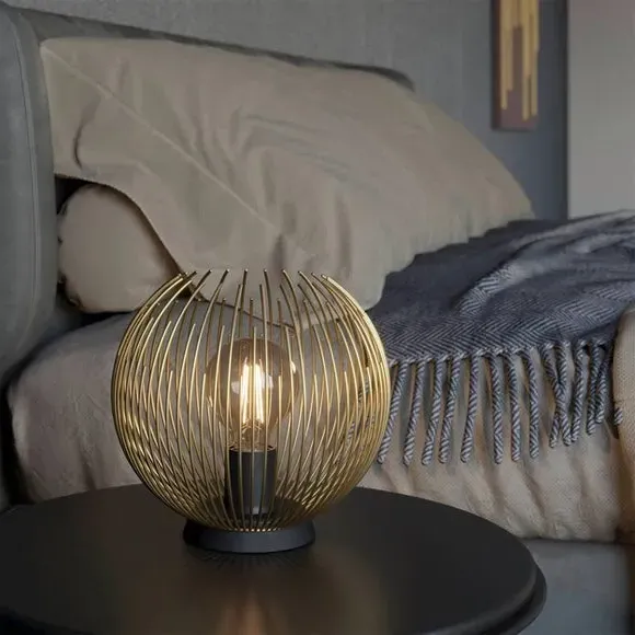 Wire Table Lamp with Round Base - Black, Metal image
