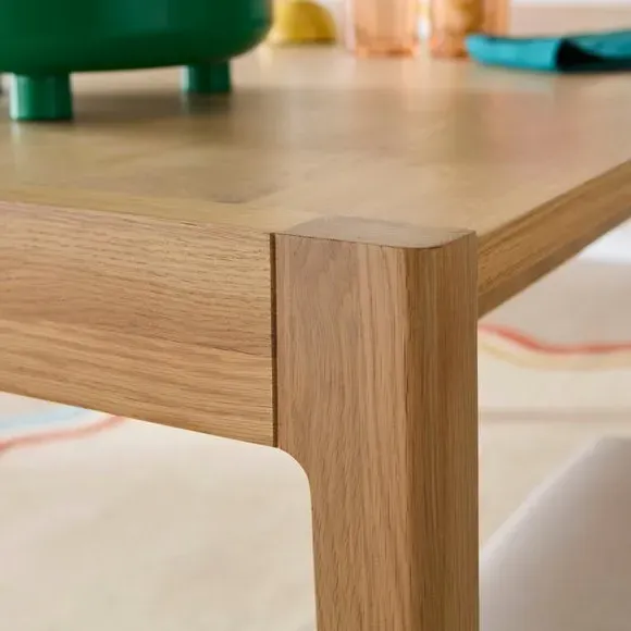 6-Seater Dining Set with Curved Legs - Oak
