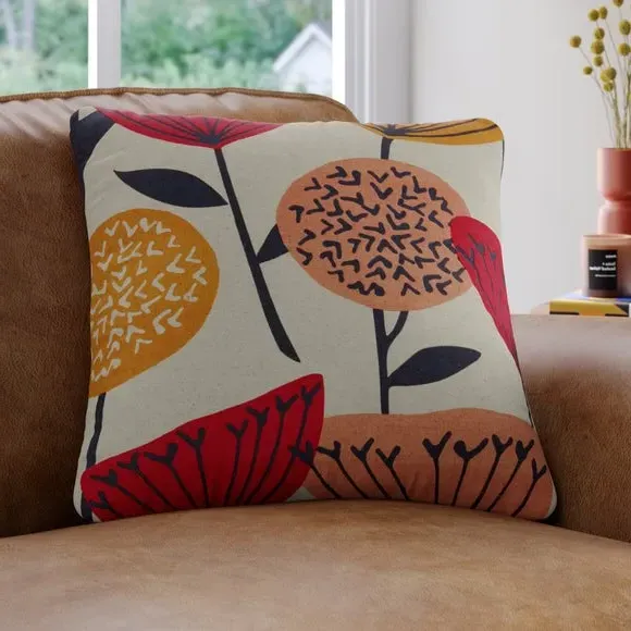 Cushion Cover with Geometric Pattern - Rose