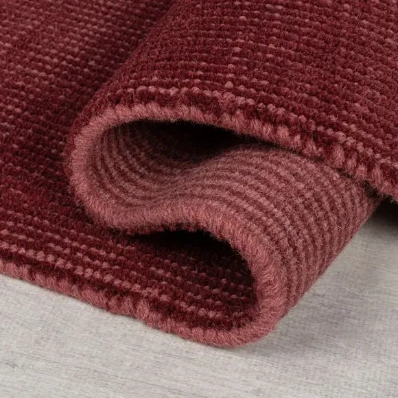 Runner Rug Textured - Burgundy, Wool