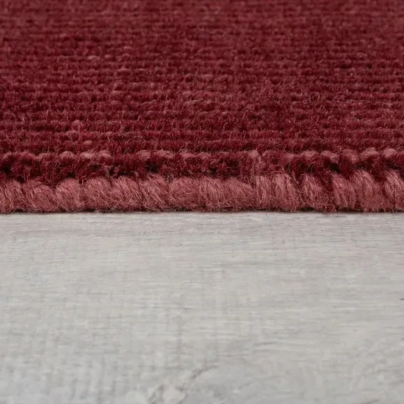 Runner Rug Textured - Burgundy, Wool