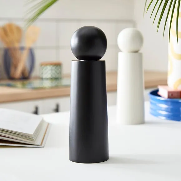 Salt and Pepper Mill - Black, Solid Wood image