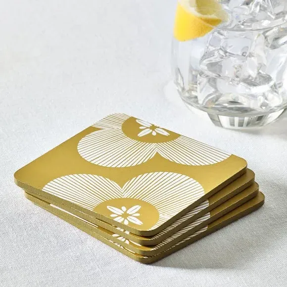 Set of 4 Coasters with Floral Design - Yellow