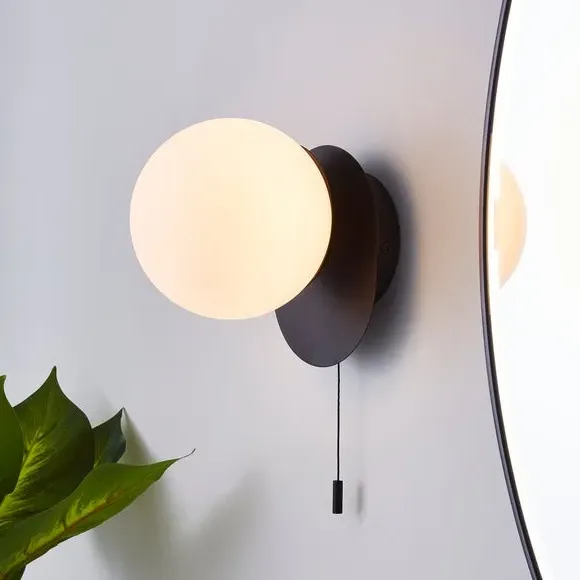Tela Wall Light with Pull Cord - Black image