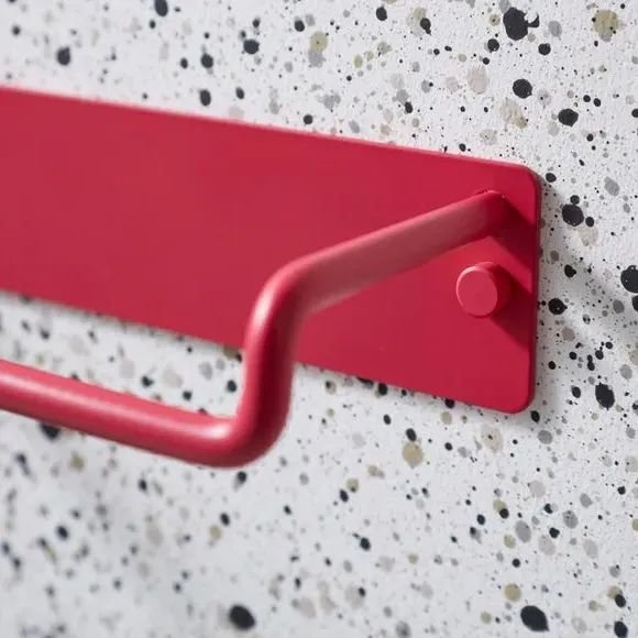 Wall-Mount Towel Rail - Fuchsia, Metal