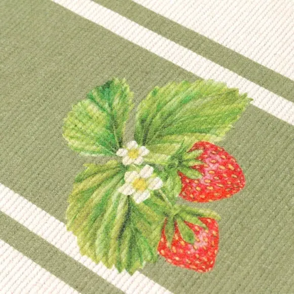 Table Runner Strawberry Design - Sage, Polyester