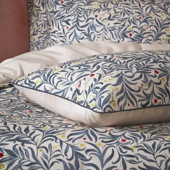 Floral Duvet Cover Set with Pillowcases - Navy