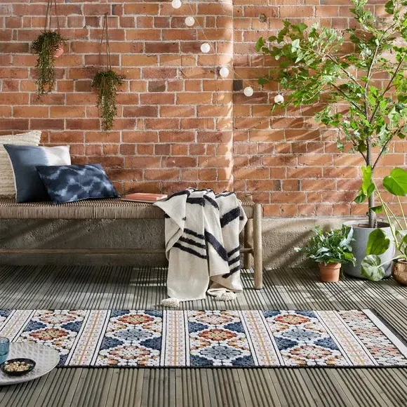 Aztec Indoor Outdoor Runner - Navy, Polypropylene image