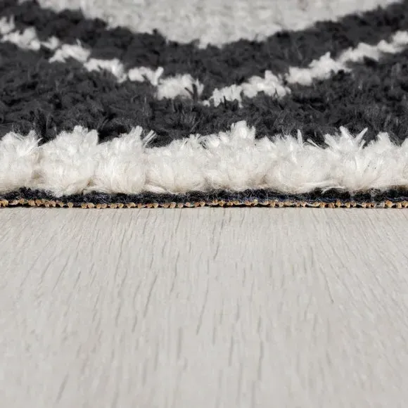 Berber Rug with Tassels - Monochrome, Polyester