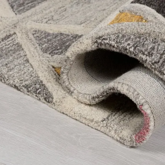 Geometric Runner Rug - Grey, Hand-Carved Wool