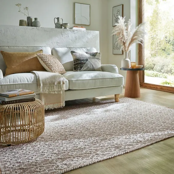Global Design Rug with High-Low Pattern - Natural