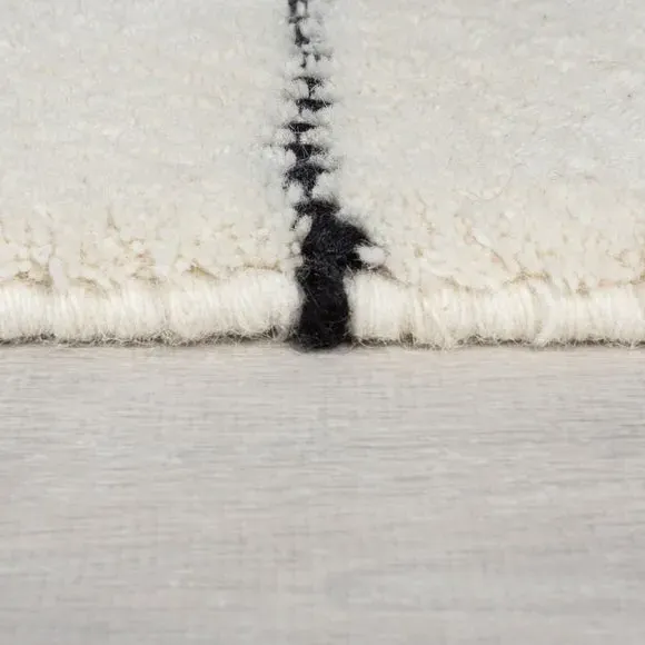Linear Wool Rug with Loop Design - Black, Wool