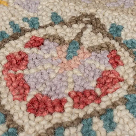 Round Rug with Floral Design - Multicoloured, Wool
