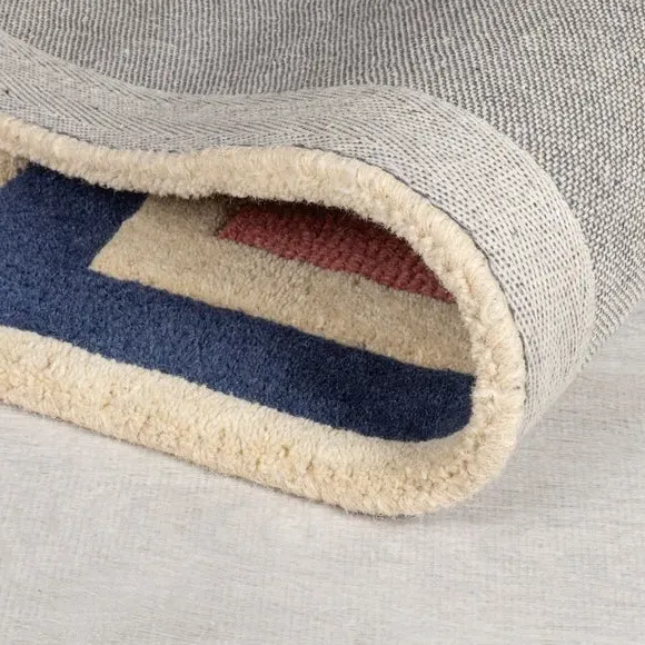 Runner Rug with Carved Details - Multicolour, Wool