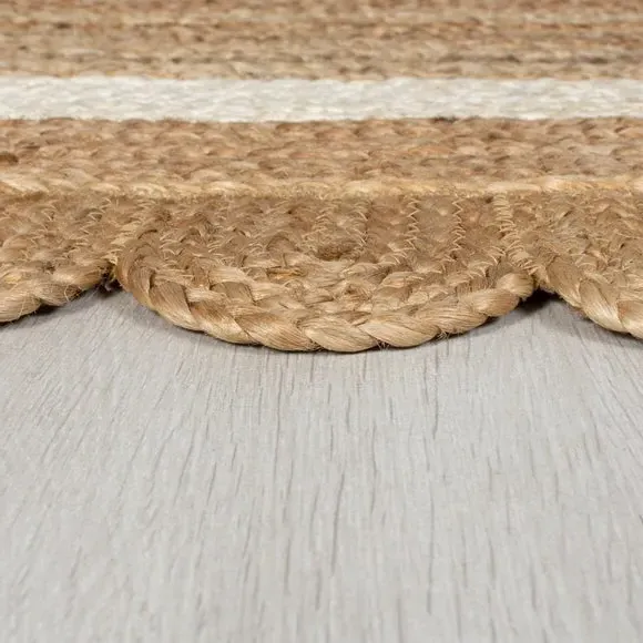Scalloped Edge Rug - White, Jute