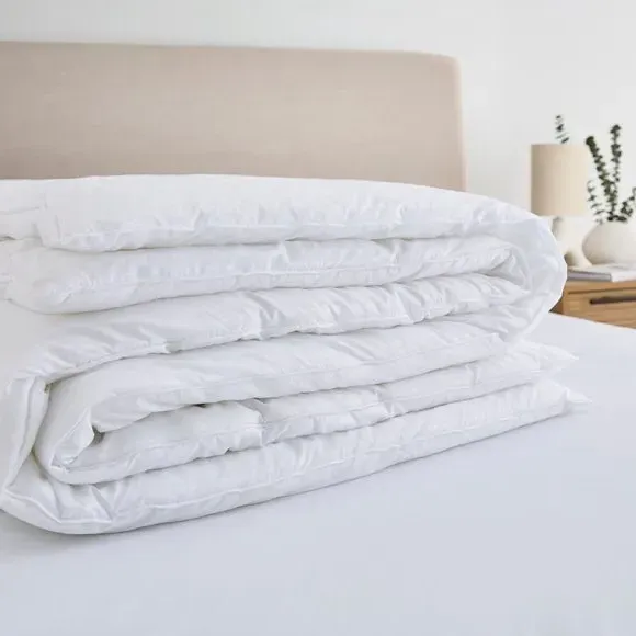 10.5 Tog Duvet with Hollowfibre - White