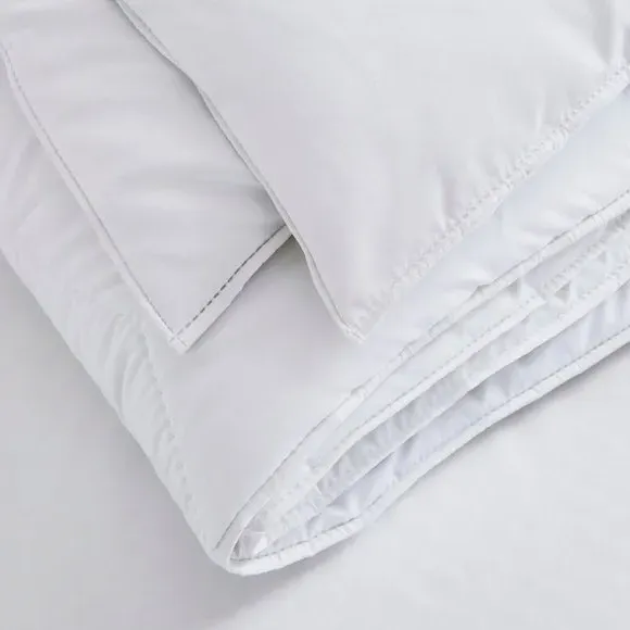 7.5 Tog Duvet with Temperature Balance - White