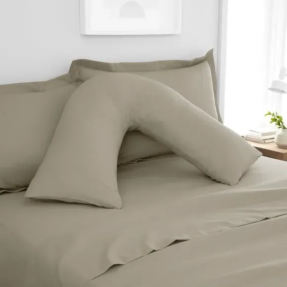 V-Shape Pillowcase - Mushroom, Polyester
