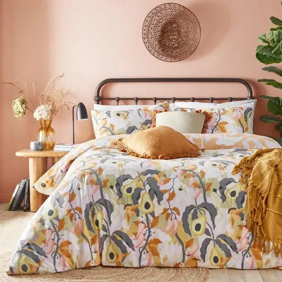 Duvet Cover and Pillowcase Set - Orange