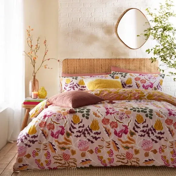 Duvet Cover & Pillowcase Set - Pink, Polycotton
