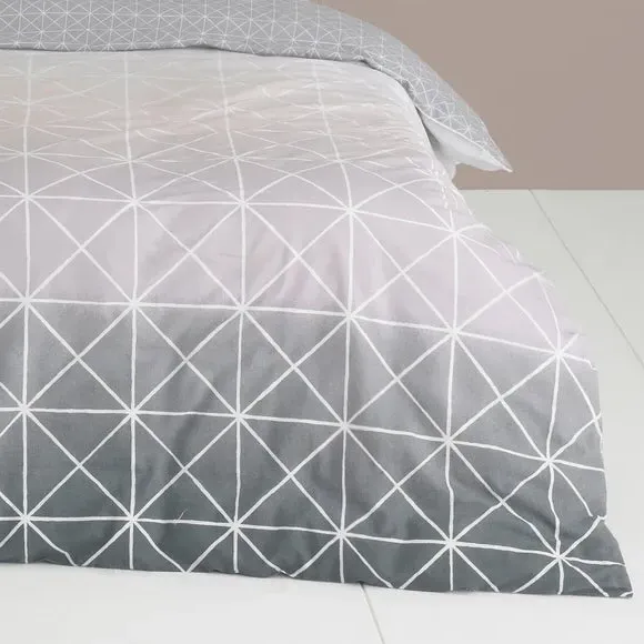 Reversible Duvet Cover Set - Blush, Polycotton