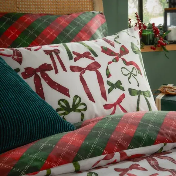 Reversible Duvet Cover Set - Red, Polycotton