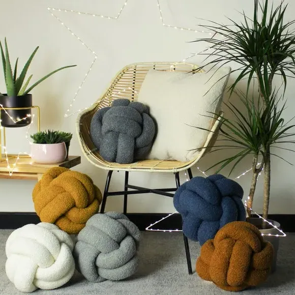 Round Knot Cushion - Grey, Boucle