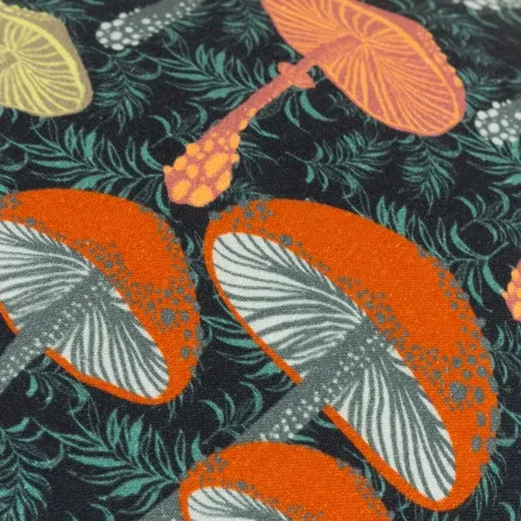 Square Cushion with Knife Edge - Black, Cotton