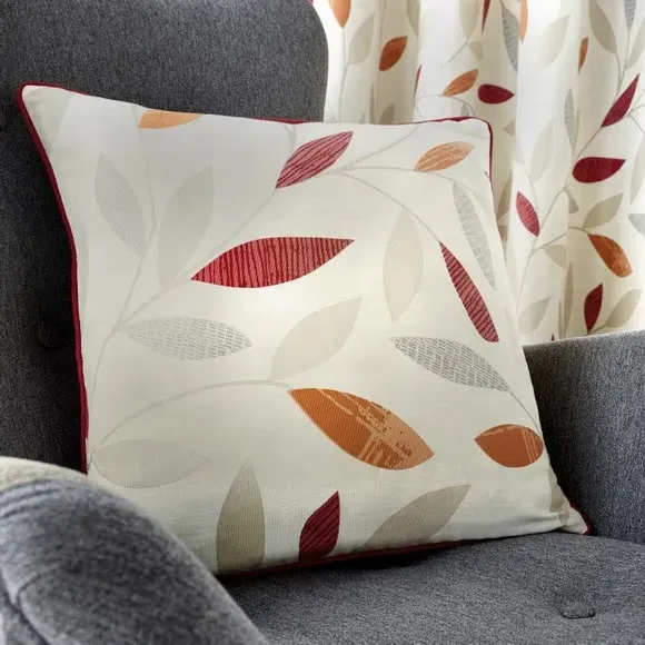 Beechwood Cushion with Zip Closure - Red