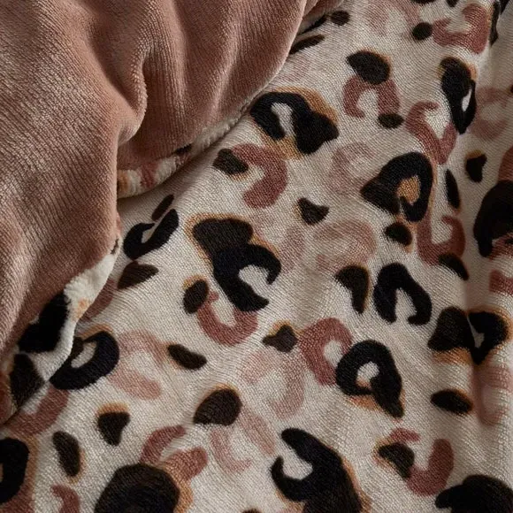 Leopard Print Duvet Cover Set - Natural, Fleece