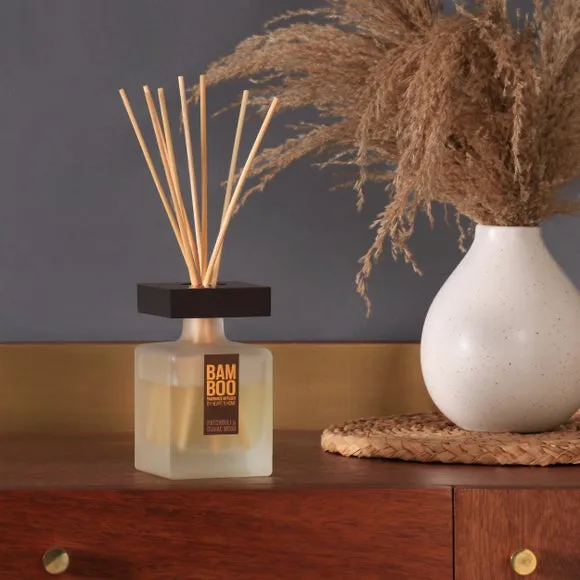 Reed Diffuser Patchouli & Guaiac - Clear Glass