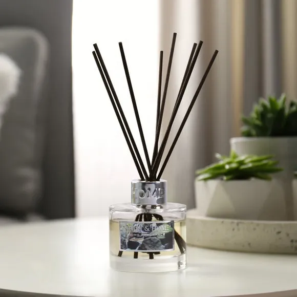 Reed Diffuser with Fibre Reeds - Black image