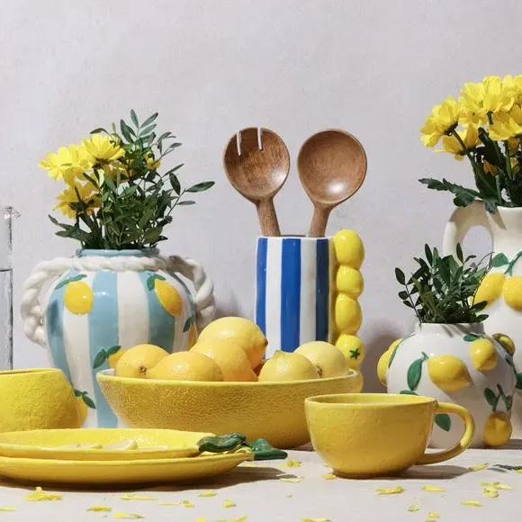 Lemon Serving Bowl - Yellow, Ceramic