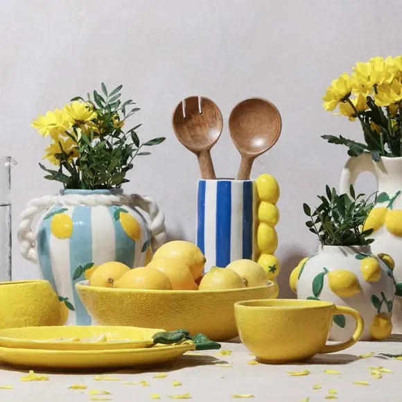 Set of 4 Lemon Plates - Yellow, Ceramic