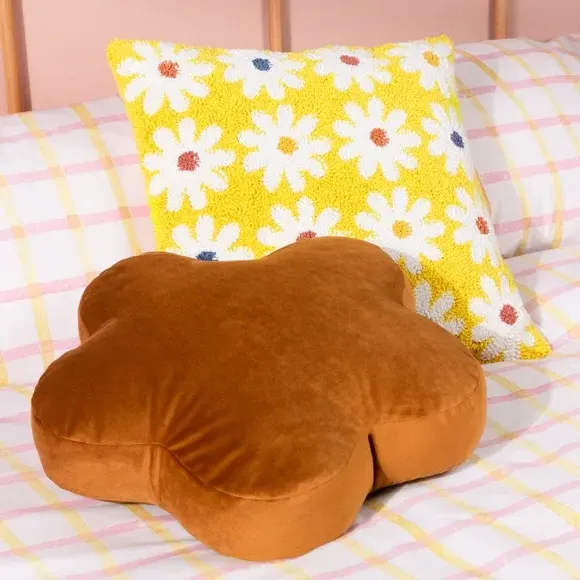 Daisy Cushion - Yellow, Cotton Blend