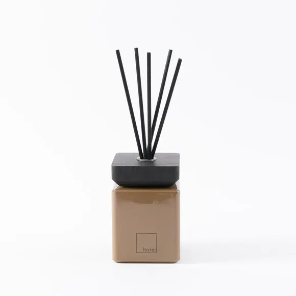 Square Reed Diffuser with Reeds - Brown Glass