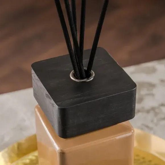 Square Reed Diffuser with Reeds - Brown Glass