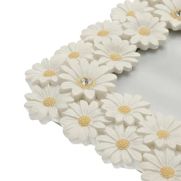 Daisy Photo Frame with Stand - White