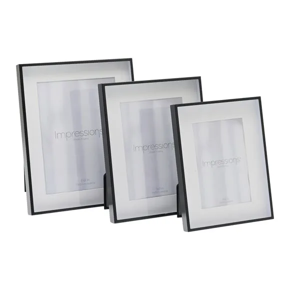 Shadow Photo Frame - Black, Aluminium