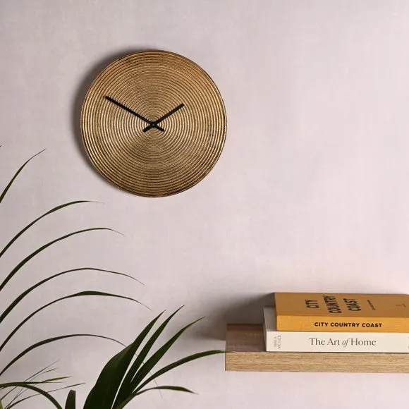 Round Wall Clock Grooved Texture - Gold, Metal image