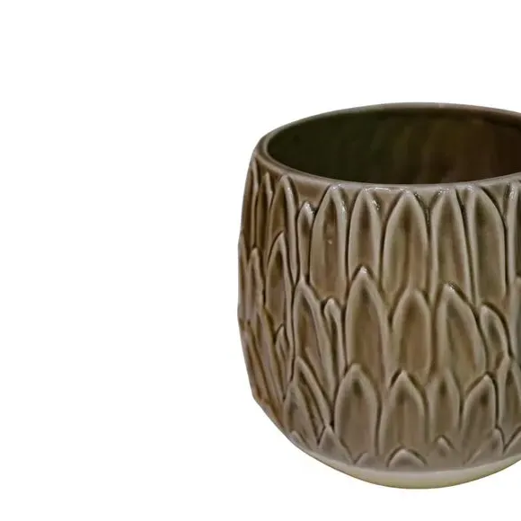 Leaf Embossed Plant Pot - Mocha