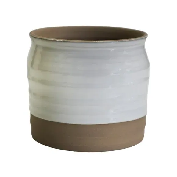 Lipped Plant Pot with Ripple Design - White, Ceramic